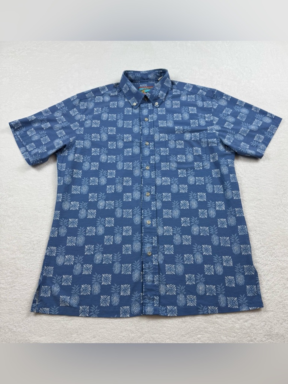 Reyn Spooner Joe kealohas Hawaiian shirt men’s size S blue pineapple button up
